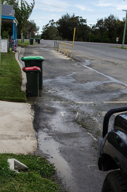 Karens General Store New Berrima Washing away Petroleum spills into storm water drains