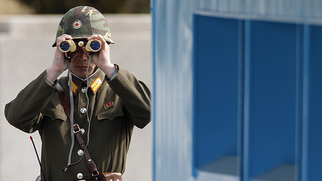 A North Korean soldier © Lee Jae-Won 