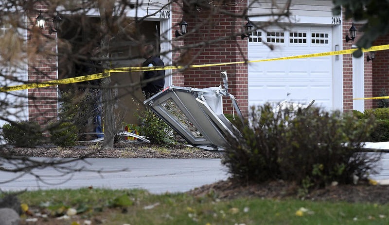 Man Suspected of Killing Wife Then Himself Was Longtime Chicago Police Officer