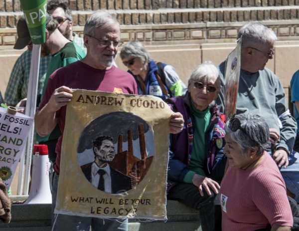 56 Climate Activists Arrested Outside of Cuomo’s office