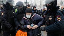 Russian Police Arrest More Than 1,600 At Rallies In Support Of Kremlin Critic Navalny