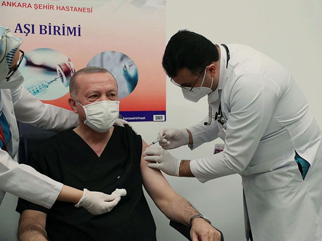 Turkish President Erdogan Gets Chinese Coronavirus Vaccine Candidate on Live TV