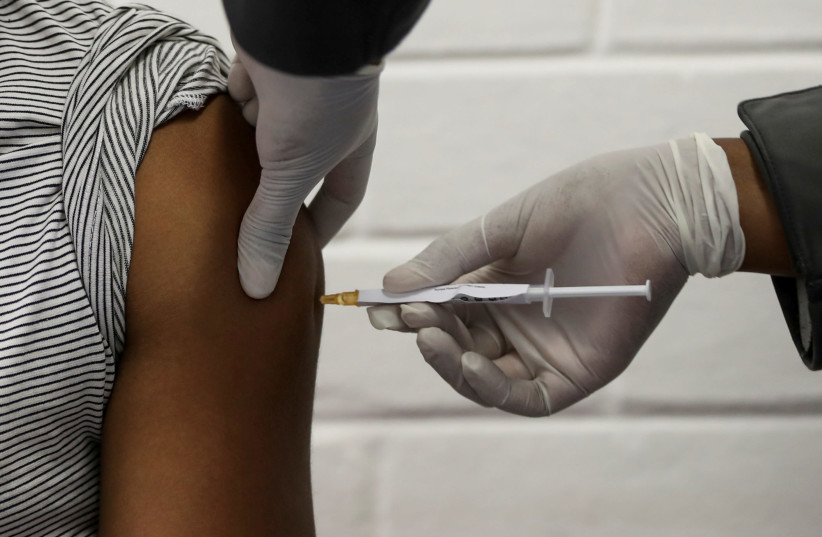 As vaccines arrive, South Africa faces widespread skepticism over safety