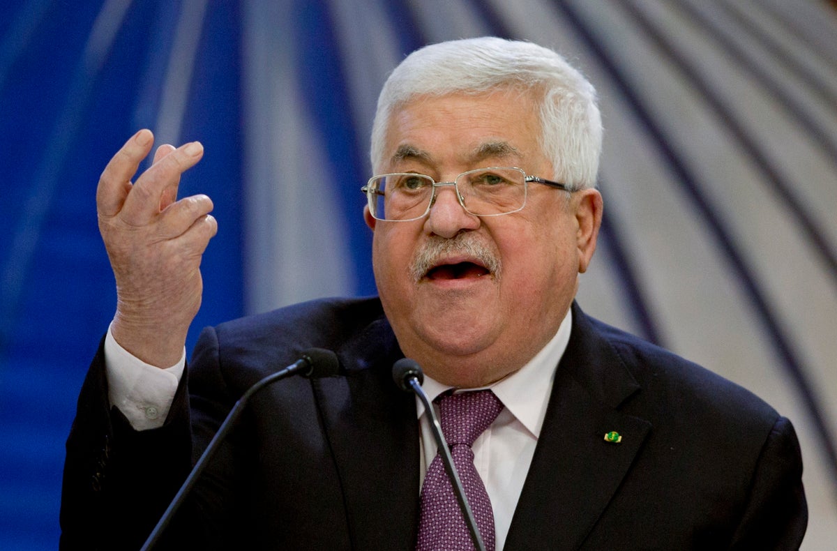 Palestinian leader heads to Germany for medical checkup