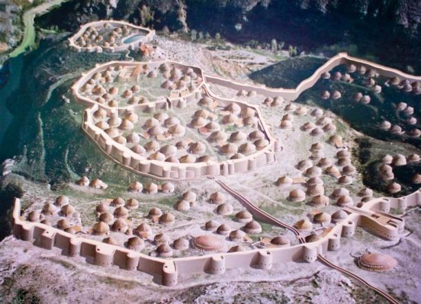 With the coming of the Copper Age came a more sedentary lifestyle. The Copper Age walled settlement of Los Millares on the Iberian Peninsula is an emblematic example of a Chalcolithic culture. (Jose Mª Yuste / CC BY-SA 4.0)