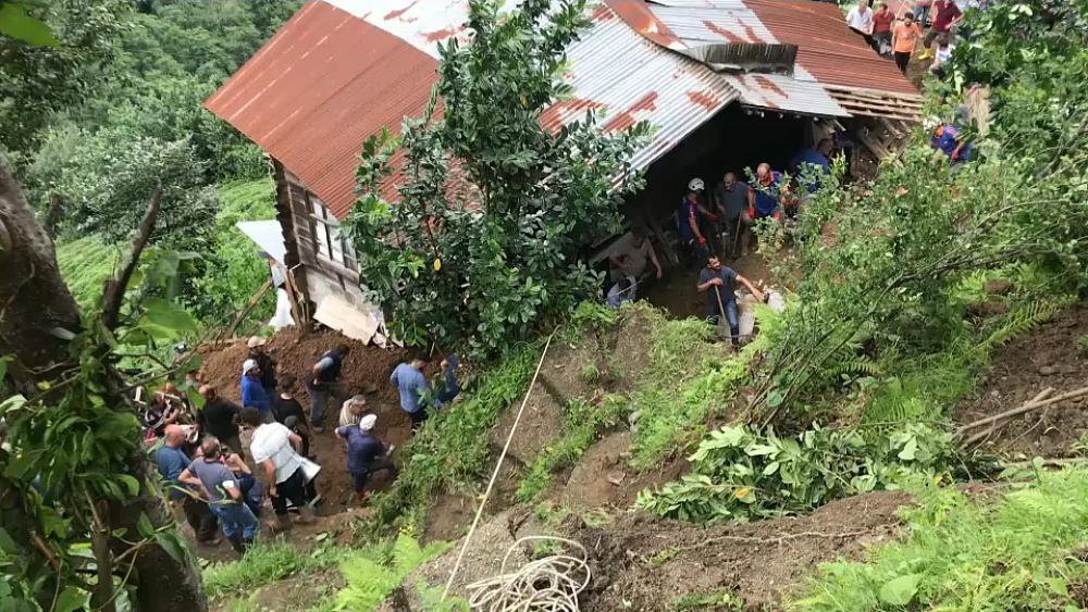 Several people killed by flooding on Turkey's northeastern coast