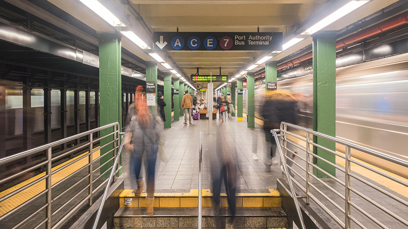 De Blasio Pushes For No Jab, No Subway Travel in NYC: “We Know Vaccine Mandates Work”