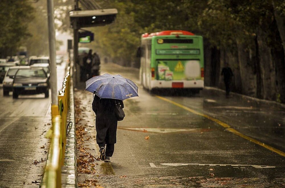 Iran short of rain by 33%