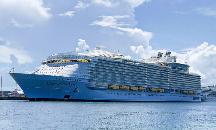 The Royal Caribbean cruise ship, Symphony of the Seas, is seen moored in the Port of Miami on Aug. 1, 2021. (Daniel Slim/AFP via Getty Images)