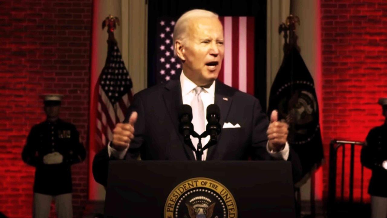 Biden Announces Invasion Of Poland