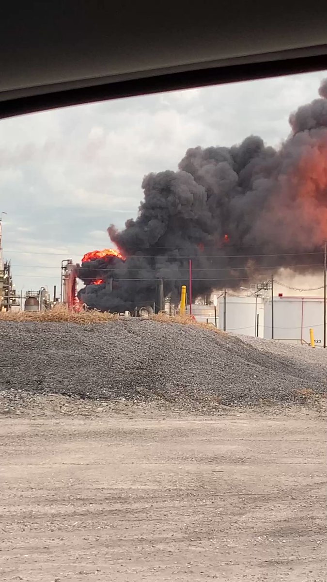 Explosion Rocks BP Refinery In Ohio