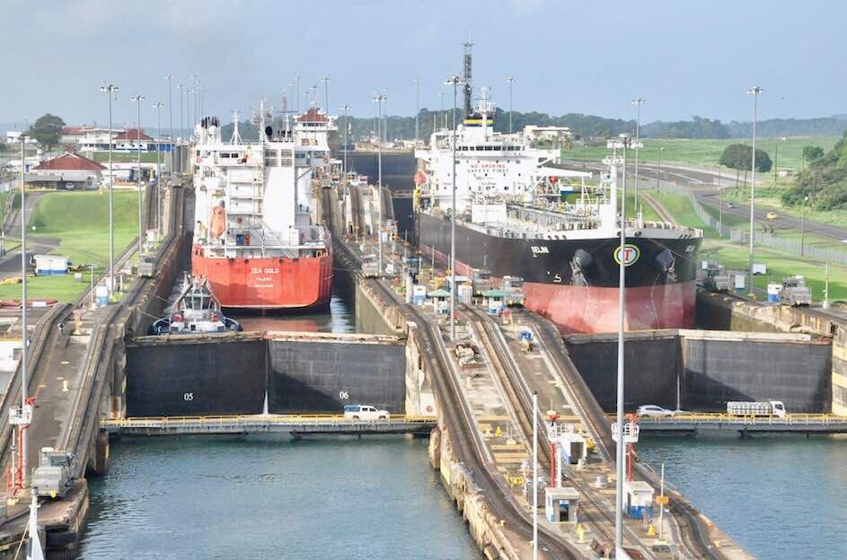 Panama greenlights Iranian vessels to cross canal