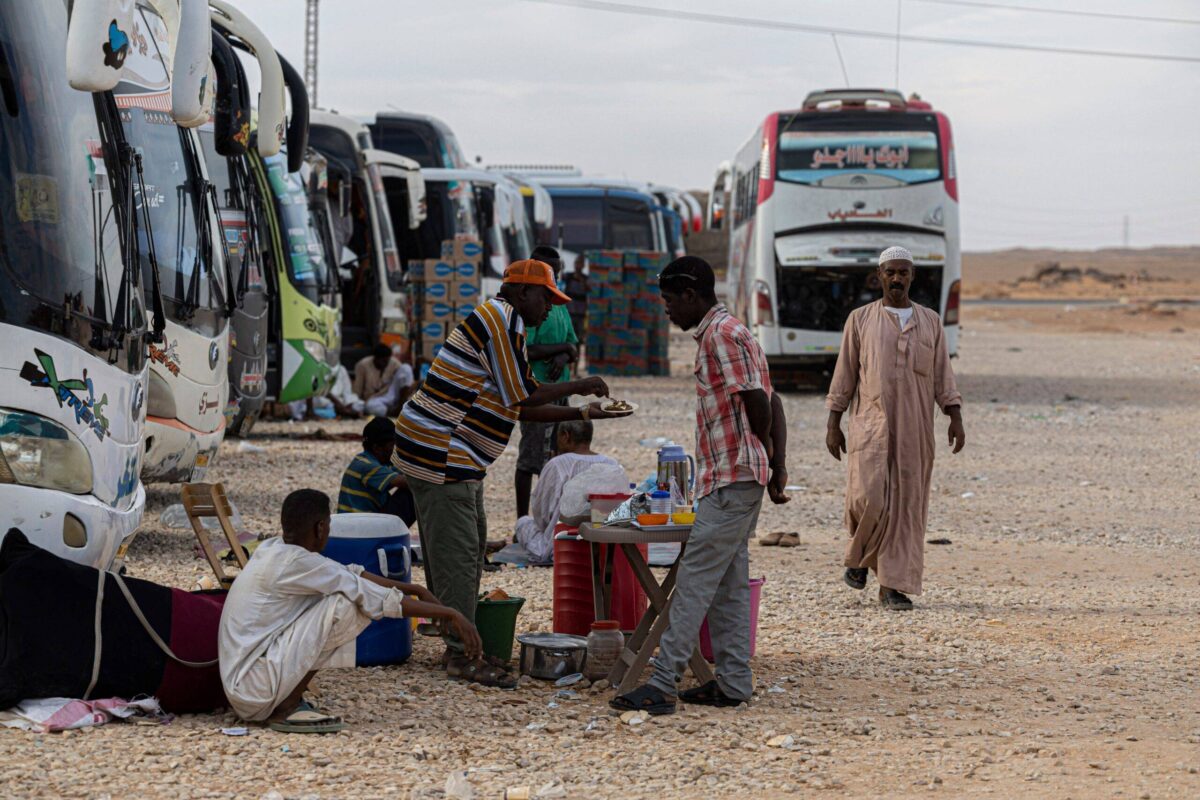 Sudan civilians killed and shot at as they flee Darfur city by foot