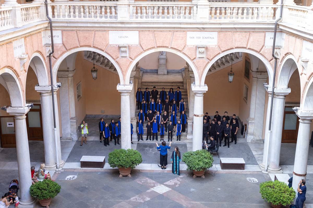 Palestinian youth choir sings in Italy while mourning the deaths of Palestinians in Jenin