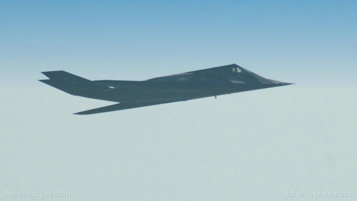 America’s TOP-SECRET $745 MILLION stealth nuclear bomber takes off in first publicly acknowled...