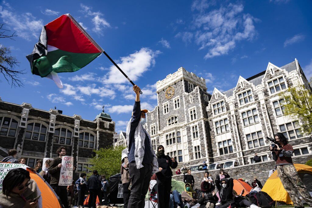 CUNY solidarity encampment. (Photo: Luigi W. Morris @luigiwmorris)