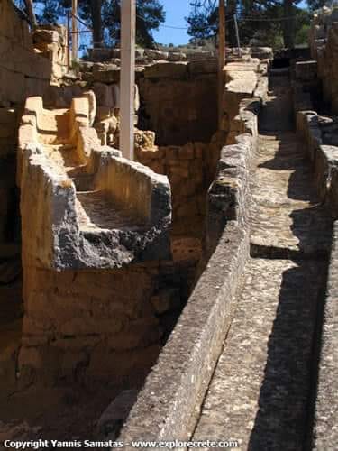 The 4000 year old Ancient Greek Minoan Aqueducts.